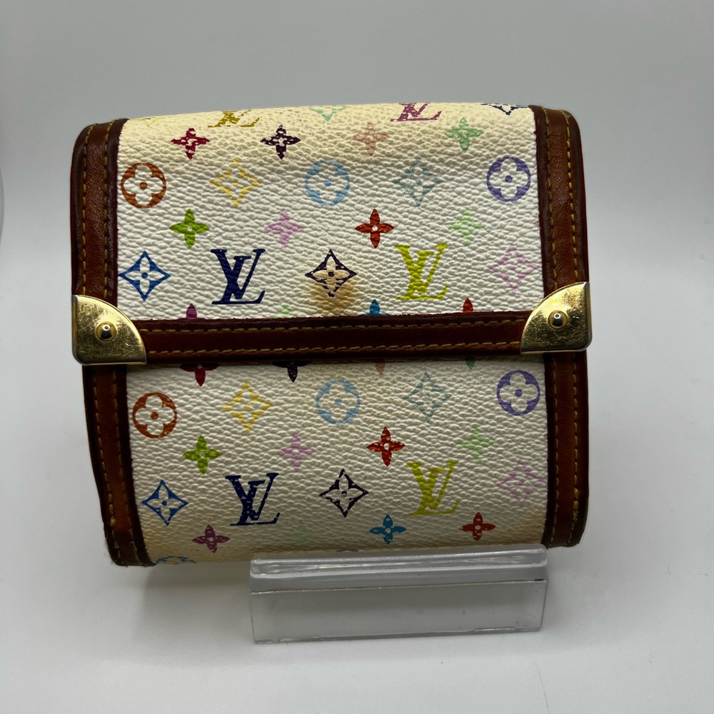 GUC Louis Vuitton White Murakami Bifold Wallet